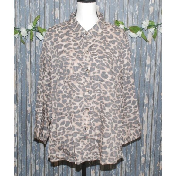 NWT Cato Women's Plus 22W 24W Animal Print Button Up Shirt Top Long Sleeve Casua - Picture 1 of 8